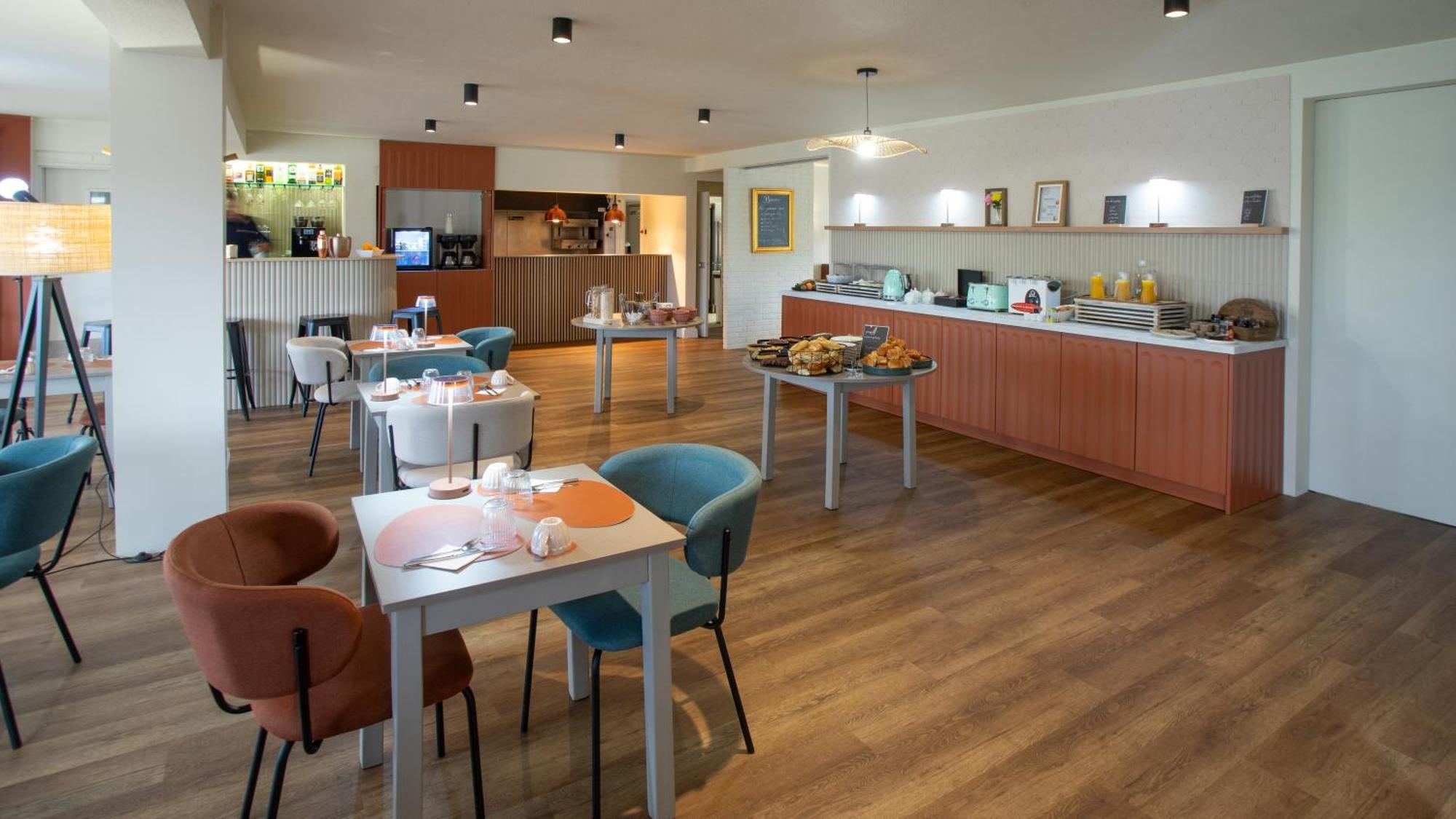 Hotel Nell Saint-Marcel  Buitenkant foto