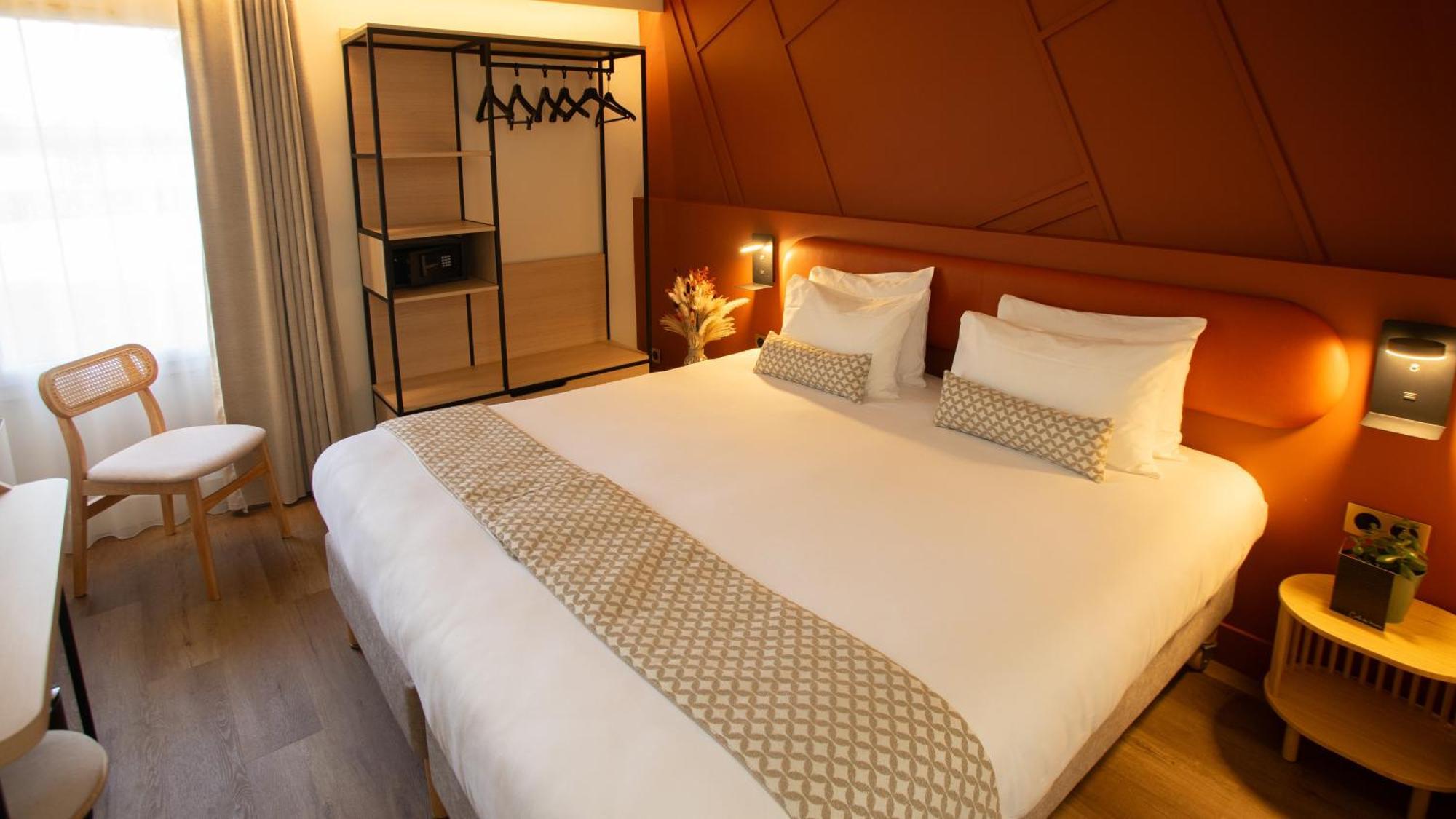 Hotel Nell Saint-Marcel  Buitenkant foto