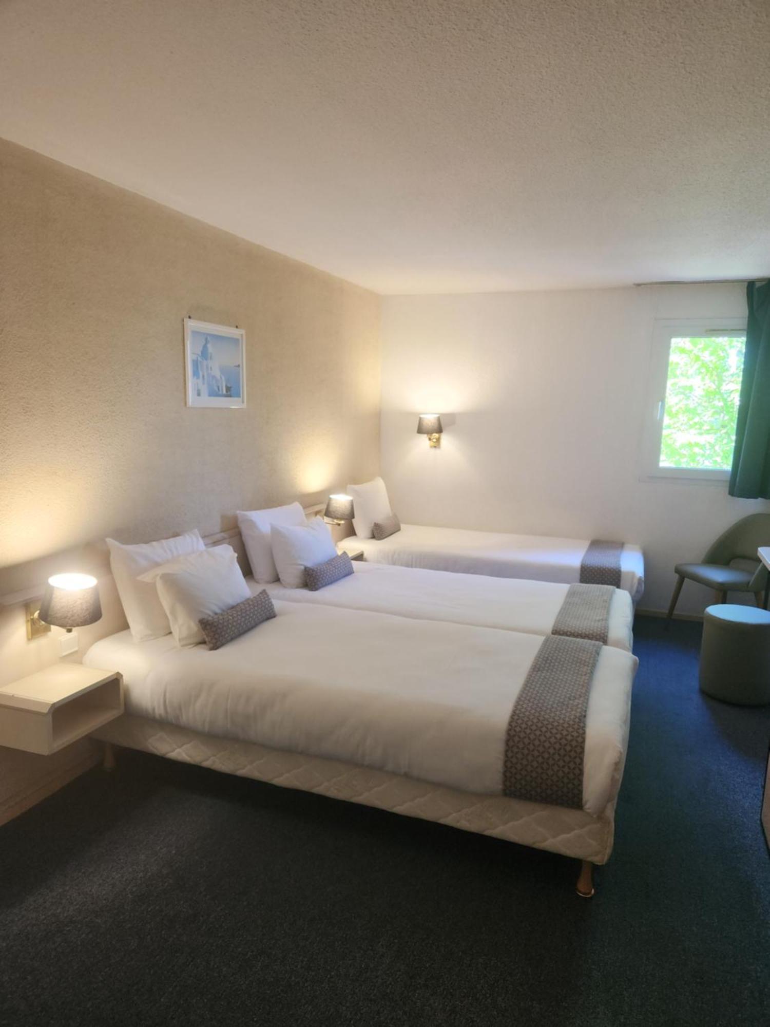 Hotel Nell Saint-Marcel  Buitenkant foto