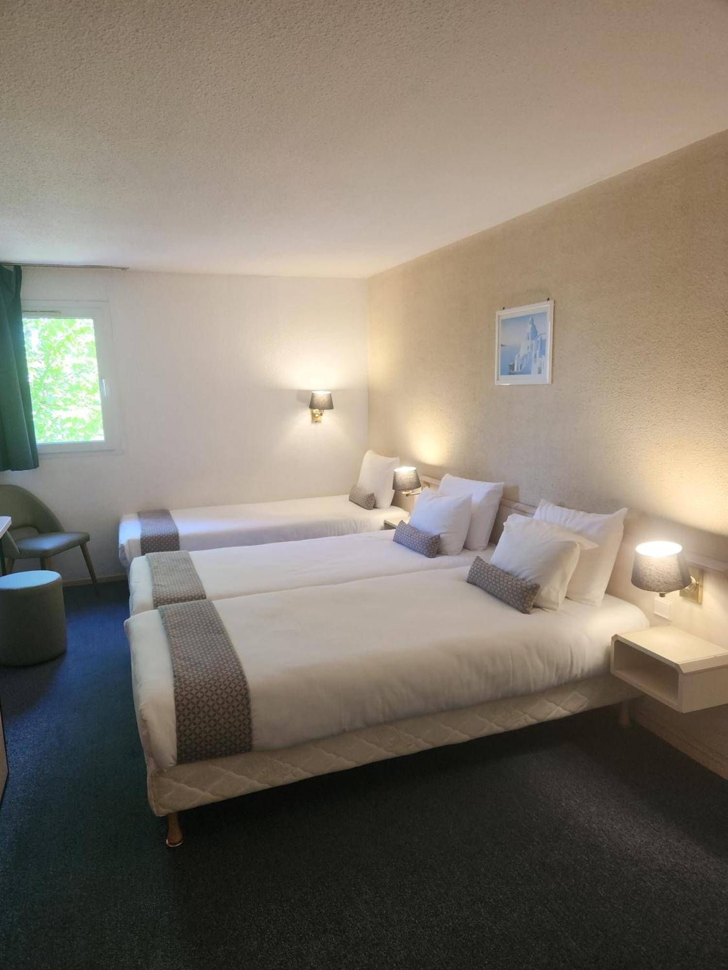 Hotel Nell Saint-Marcel  Buitenkant foto